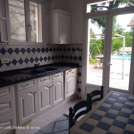 Maison Privée Avec Piscine Hébergement de vacances