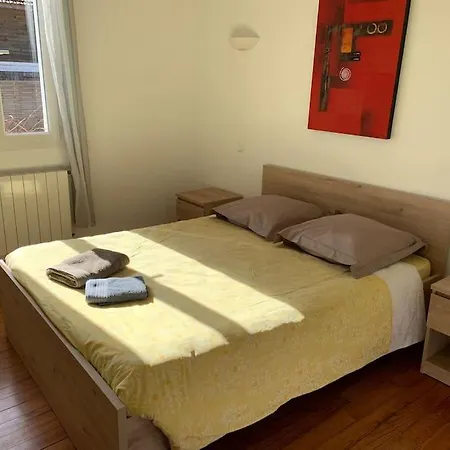 Maison Privee Avec Piscine Понтан-ле-Форж